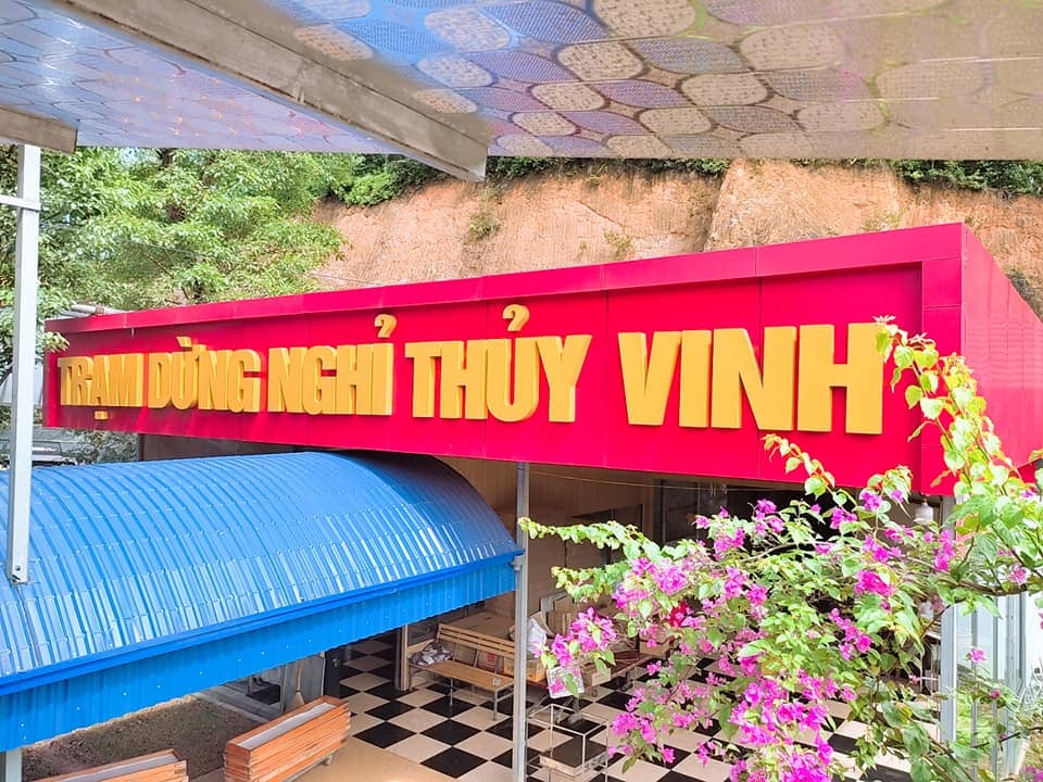 Bánh mỳ nhân dừa Thủy Vinh